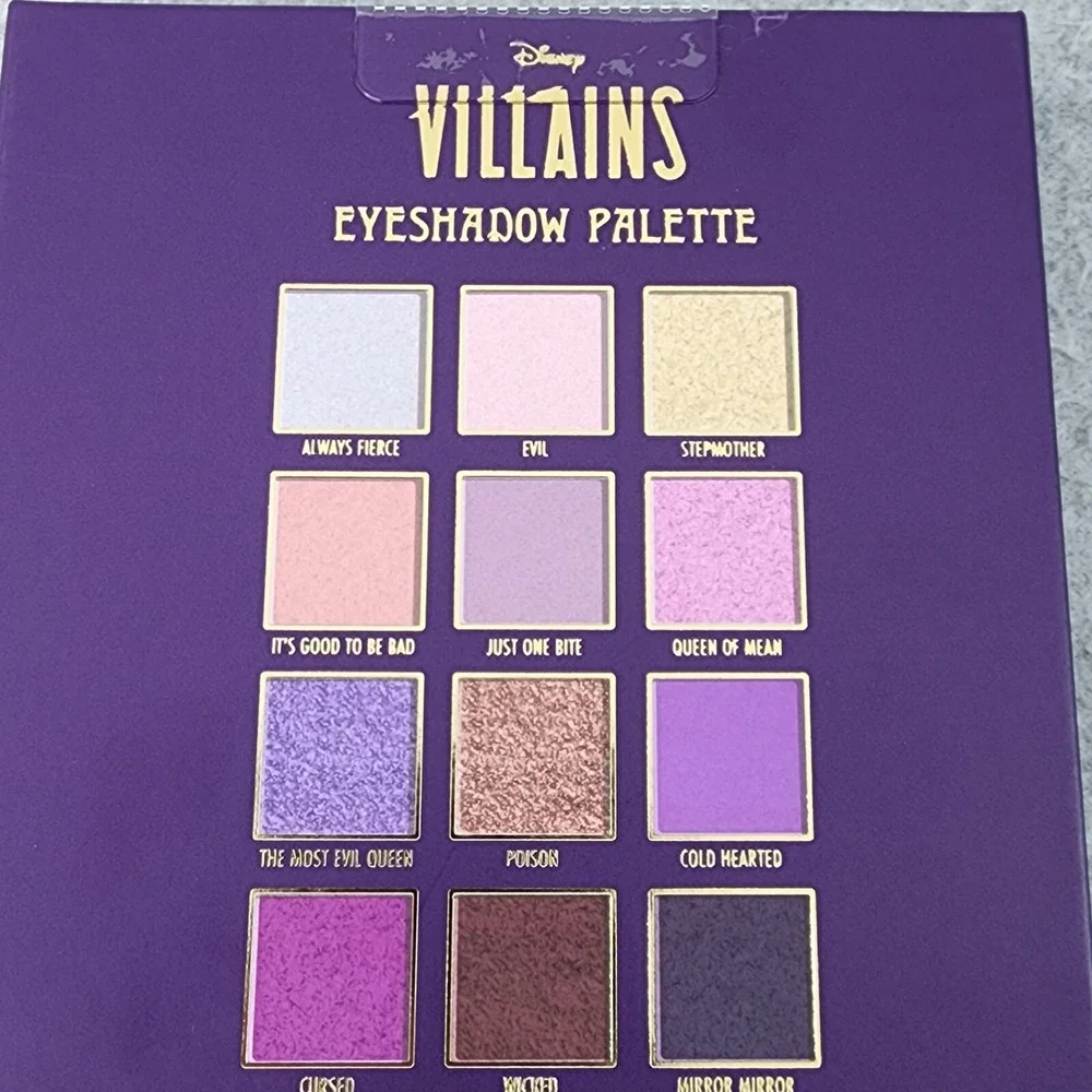 Disney Villains Eyeshadow Palette Evil‎ Queen 12 shades